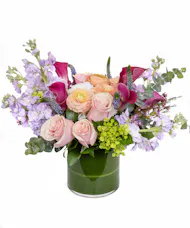 Pastel Medium Centerpiece